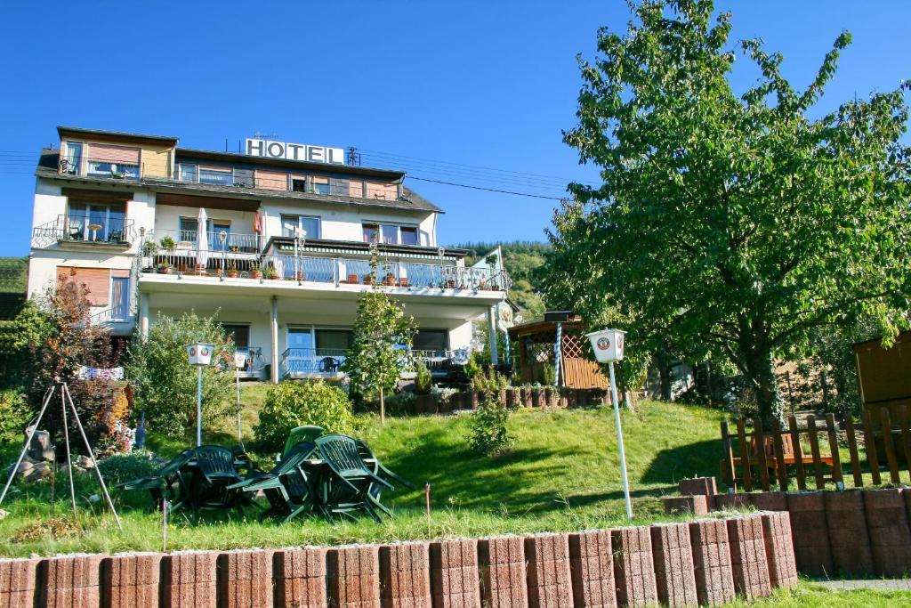 Hotel Restaurant Moselblick فينتريش المظهر الخارجي الصورة